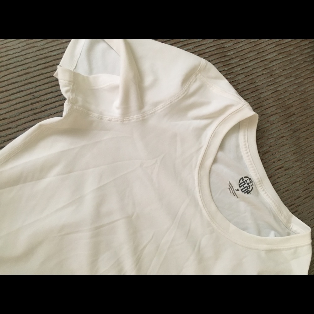 Women’s small REI top